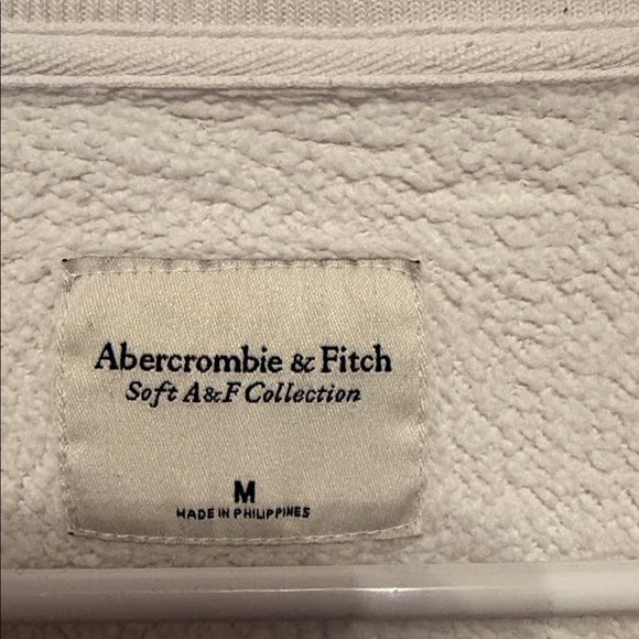 Abercrombie & Fitch White Crew Neck Sweater - Picture 2 of 3